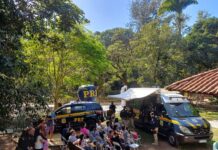 PRF promove campanha educativa para a preservação ambiental — Polícia Rodoviária Federal 9c7f647f-38df-4807-83eb-6aa179db8696.jpg
