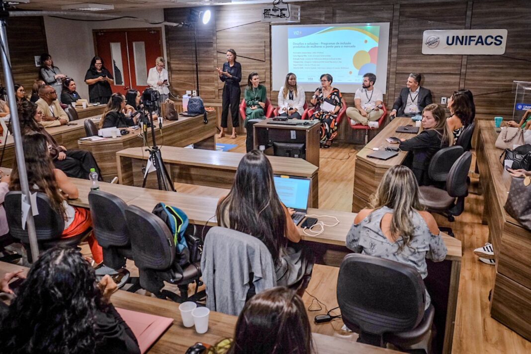 SPM apresenta programas de inclusão socioprodutiva das mulheres em evento Logo