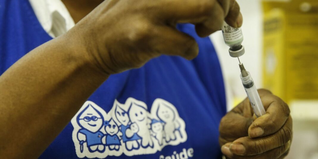 Sábado é Dia D de vacinação contra pólio para menores Sábado é Dia D de vacinação contra pólio para menores de 5 anos