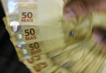 Câmara aprova regras mais rígidas para devedor contumaz Copom mantém juros básicos em 10,5% ao ano