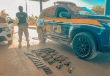 PRF apreende arsenal de armas em veículo durante fiscalização em Barreiras (BA) — Polícia Rodoviária Federal WhatsApp Image 2024-07-19 at 17.01.45 (2).jpeg