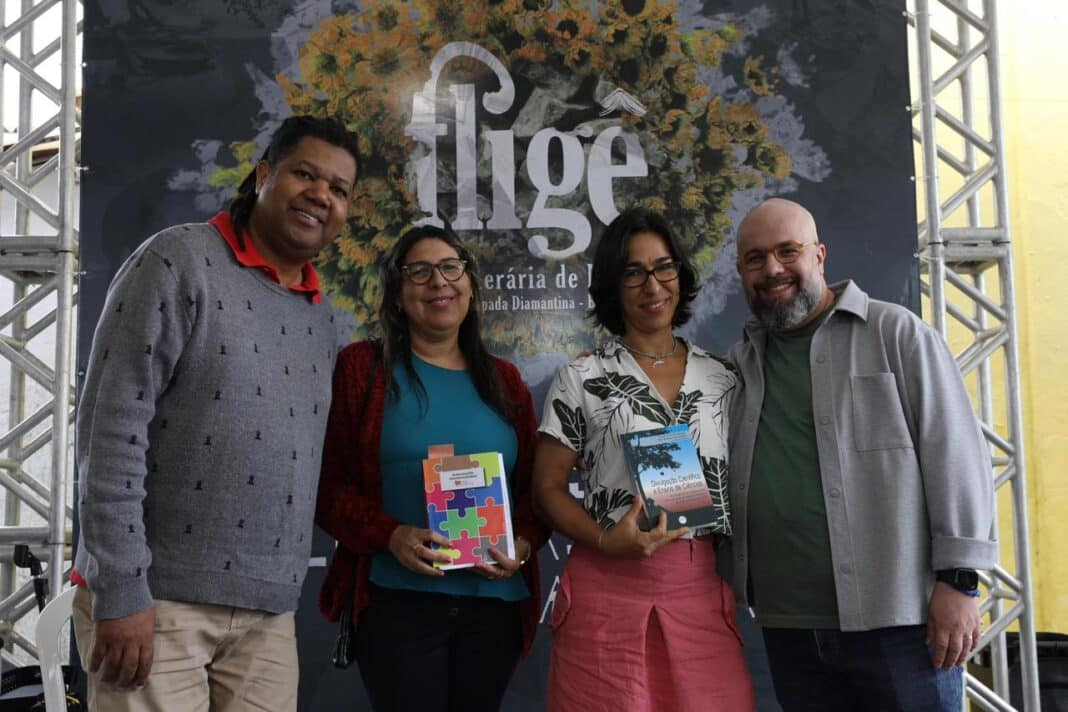 Professores e estudantes da rede estadual mostram seus trabalhos no Logo