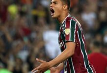 Flu supera Grêmio no Maracanã para avançar na Libertadores Flu supera Grêmio no Maracanã para avançar na Libertadores