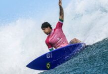 Medina perde para australiano e fica fora da final do surfe Medina perde para australiano e fica fora da final do surfe