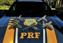 PRF prende casal com cinco pistolas de uso restrito em Rosário do Sul/RS — Polícia Rodoviária Federal fe486f2c-2891-4227-851b-bc38dde86554.jpeg