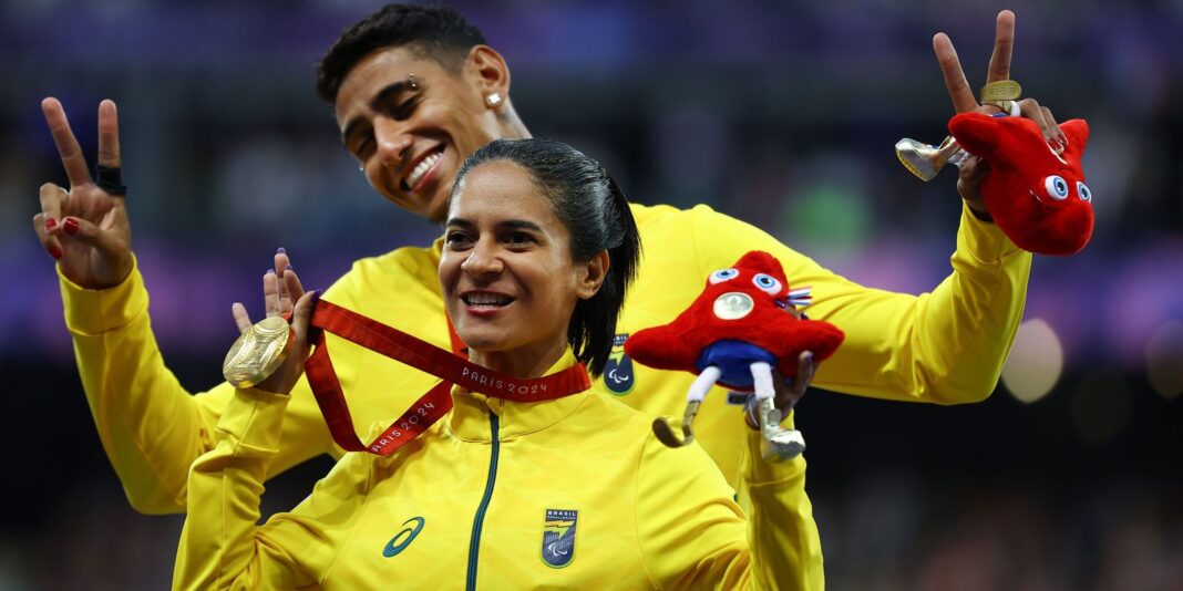 Jerusa Geber brilha nos 200 metros classe T11 para ficar Jerusa Geber brilha nos 200 metros classe T11 para ficar com o ouro
