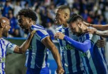 Jogando na Ressacada, Avaí derrota Ituano por 2 a 0 Jogando na Ressacada, Avaí derrota Ituano por 2 a 0