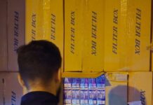 PRF apreende caminhão carregado com cigarros contrabandeados na BR-116, em Milagres (BA) — Polícia Rodoviária Federal PRF apreende caminhão carregado com cigarros contrabandeados na BR-116, em Milagres (BA) — Polícia Rodoviária Federal