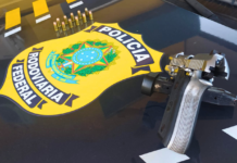 Portando uma arma de fogo, motorista é preso pela PRF após se envolver em briga de trânsito — Polícia Rodoviária Federal ocorrência portal .png