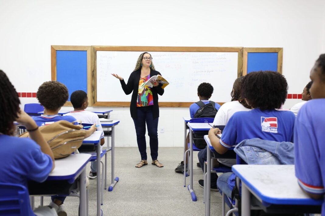 SEC divulga lista classificatória final de licenças-prêmio para fruição e Logo