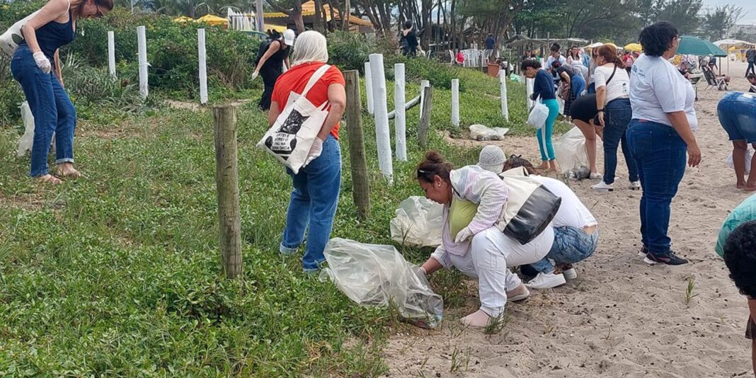 SP: mutirão de limpeza chama atenção sobre descarte adequado do SP: mutirão de limpeza chama atenção sobre descarte adequado do lixo