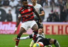 Copa do Brasil: Flamengo segura empate com Corinthians e chega à final Copa do Brasil: Flamengo segura empate com Corinthians e chega à final