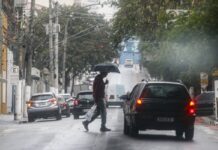 Defesa Civil de São Paulo confirma quarta morte após temporal Defesa Civil de São Paulo confirma quarta morte após temporal