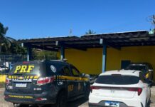 HB20 roubado em São Paulo cai com placas falsas na BR 324 em Simões Filho (BA) — Polícia Rodoviária Federal WhatsApp Image 2024-10-28 at 19.06.03.jpeg