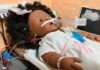 Com maquete lúdica, Hospital da Mulher acolhe crianças em visita a pacientes internadas
