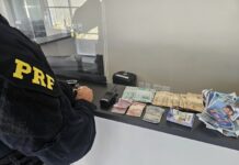 PRF e MPRN identificam foragido da justiça em veículo suspeito de compra de voto em Mossoró/RN — Polícia Rodoviária Federal 20241004-Operação Eleições 2024