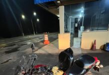 PRF prende motociclista com 8 Kg de maconha na BR-267 — Polícia Rodoviária Federal PRF prende motociclista com 8 Kg de maconha na BR-267.jpg