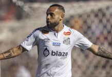 Santos vence e fica perto do retorno para a Série A do Brasileiro Santos vence e fica perto do retorno para a Série A do Brasileiro