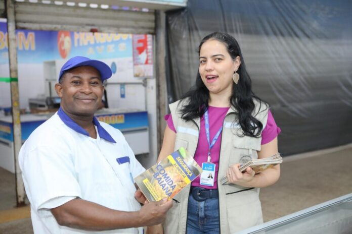 Vigilância Sanitária de Salvador realiza qualificação para trabalhadores de festas populares do verão e do Carnaval 2025