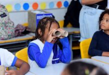 Ações de educação ambiental Ações de educação ambiental