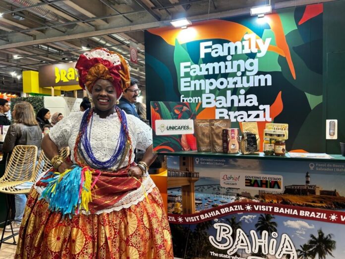 Agricultura Familiar da Bahia encanta o mundo no Salon du Chocolat em Paris