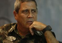 Defesa de Braga Netto ressalta lealdade do general a Bolsonaro Defesa de Braga Netto ressalta lealdade do general a Bolsonaro