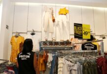 Tá querendo aproveitar as ofertas da Black Friday ? Logo