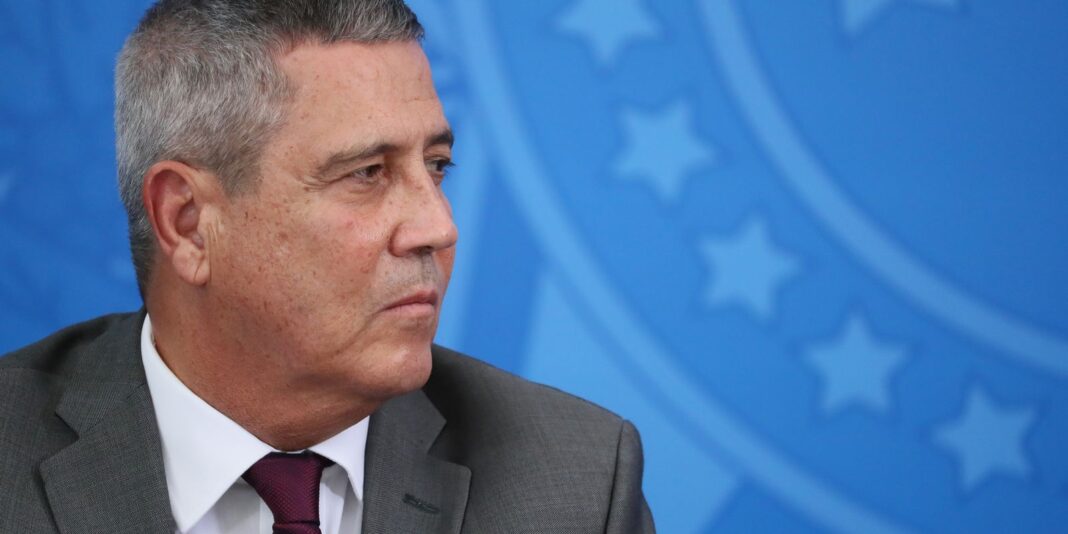 Defesa de Braga Netto nega obstrução nas investigações Defesa de Braga Netto nega obstrução nas investigações