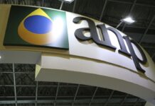 ANP autoriza funcionamento parcial da Refit Diretora interina assume ANP nesta segunda-feira