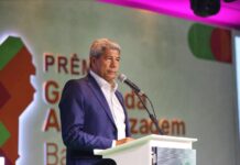 Durante seminário, SEC avalia ano letivo 2024 e premia escolas que foram destaque na gestão de aprendizagem Logo