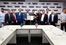 “Juntos para LEM se desenvolver cada vez mais”, destaca governador ao ceder aeroporto à Prefeitura Logo