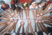 Mostra pedagógica reúne alunos de escola municipal para contar história do bairro Beiru/Tancredo Neves – Secretaria de Comunicação Mostra pedagógica reúne alunos de escola municipal para contar história do bairro Beiru/Tancredo Neves – Secretaria de Comunicação