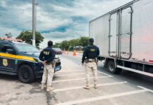 PRF apreende ônibus de transporte clandestino de passageiros no RJ — Polícia Rodoviária Federal IMG-20241229-WA0031.jpg