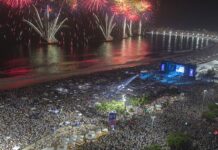 Réveillon de Copacabana receberá seis navios de cruzeiro e 300 barcos Réveillon de Copacabana receberá seis navios de cruzeiro e 300 barcos
