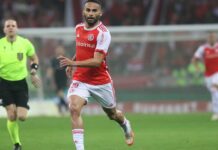 Thiago Maia leva prêmio Fair Play da Fifa por ajuda em enchentes no RS Thiago Maia leva prêmio Fair Play da Fifa por ajuda em enchentes no RS