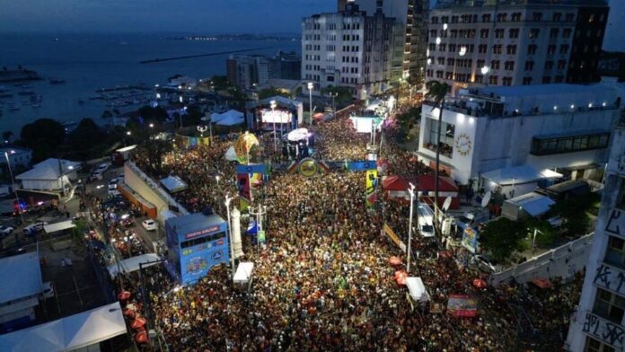 Com produção de Pedrinho da Rocha, marca do Carnaval de Salvador 2025 exalta 40 anos do Axé Music – Secretaria de Comunicação