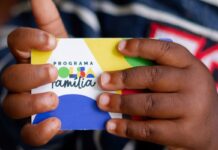 Caixa paga Bolsa Família a beneficiários com NIS de final 7 Estudo mostra que Bolsa Família reduziu mortes por tuberculose