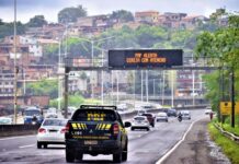 Homem é detido em Salvador com carro levado de locadora — Polícia Rodoviária Federal fiscalização 24.jpeg