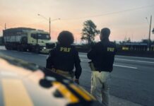 PRF inicia o ano com comandos específicos de fiscalização de trânsito — Polícia Rodoviária Federal PRF inicia o ano com comandos específicos de fiscalização de trânsito