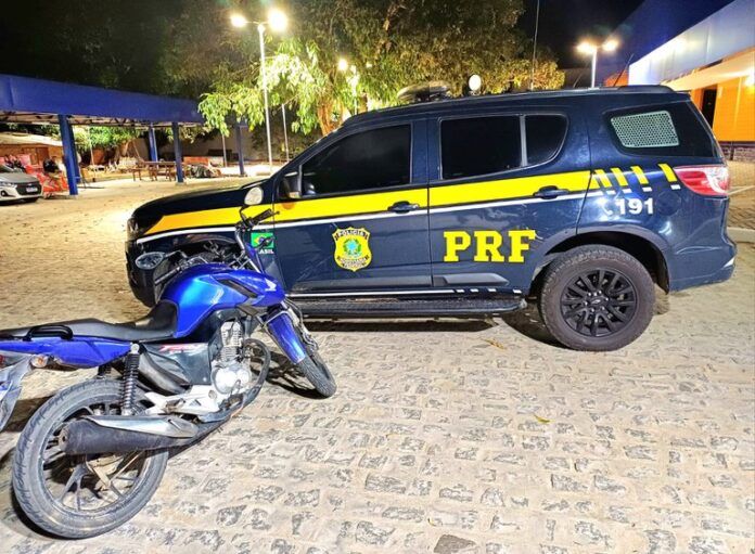 PRF recupera em Garanhuns moto roubada que havia fugido dias antes de fiscalização