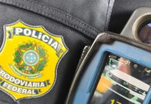 Carro é flagrado a 176 km/h na BR-470 em Navegantes — Polícia Rodoviária Federal 8a98ddc9-5871-4327-aab3-e8971616e1b7.jpg