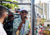 J. Eskine estreia no Carnaval tocando para o folião pipoca no Circuito Osmar – Secretaria de Comunicação J. Eskine estreia no Carnaval tocando para o folião pipoca no Circuito Osmar – Secretaria de Comunicação