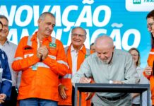 Lula defende fortalecimento da indústria naval brasileira Lula defende fortalecimento da indústria naval brasileira