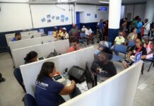 Atendentes das Prefeituras-Bairro participam de curso sobre qualidade no atendimento ao cliente – Secretaria de Comunicação Atendentes das Prefeituras-Bairro participam de curso sobre qualidade no atendimento ao cliente – Secretaria de Comunicação