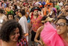 Carnaval do DF tem misturas de ritmos e mudança de percursos de blocos Carnaval do DF tem misturas de ritmos e mudança de percursos de blocos