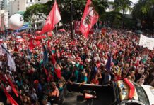 Cidades brasileiras têm atos contra anistia a golpistas neste domingo Cidades brasileiras têm atos contra anistia a golpistas neste domingo