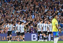Em noite para esquecer, Brasil é goleado pela Argentina por 4 a 1 Em noite para esquecer, Brasil é goleado pela Argentina por 4 a 1