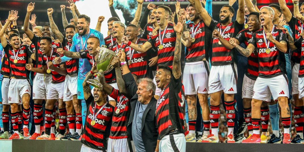 Flamengo é bicampeão carioca após empate sem gols com Fluminense Flamengo é bicampeão carioca após empate sem gols com Fluminense