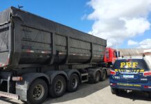 Mais de 26 toneladas de excesso são flagradas em carreta na BR-101 — Polícia Rodoviária Federal 8057eab0-099c-4fe8-8911-aa087ee7d118.jpg