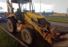 PRF flagra transporte irregular de criança em trator na BR-060, no DF — Polícia Rodoviária Federal 70658569-a5e2-44b3-9595-536e9f0eaa89.png